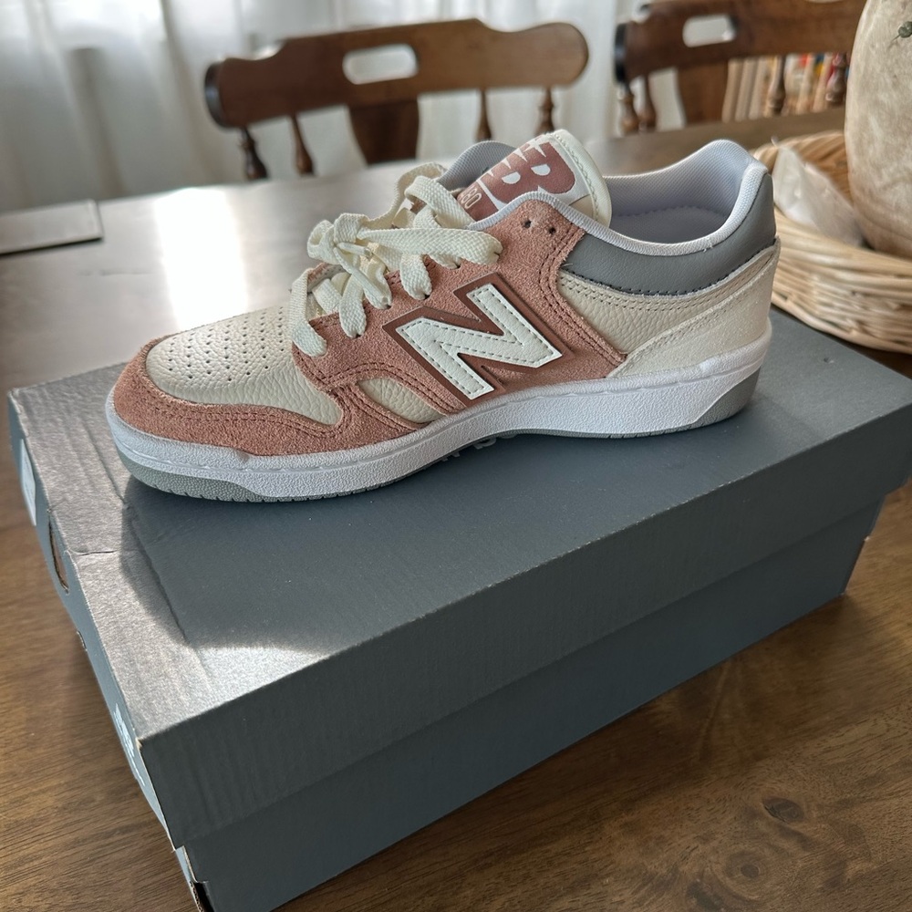 Women’s New balance 480s